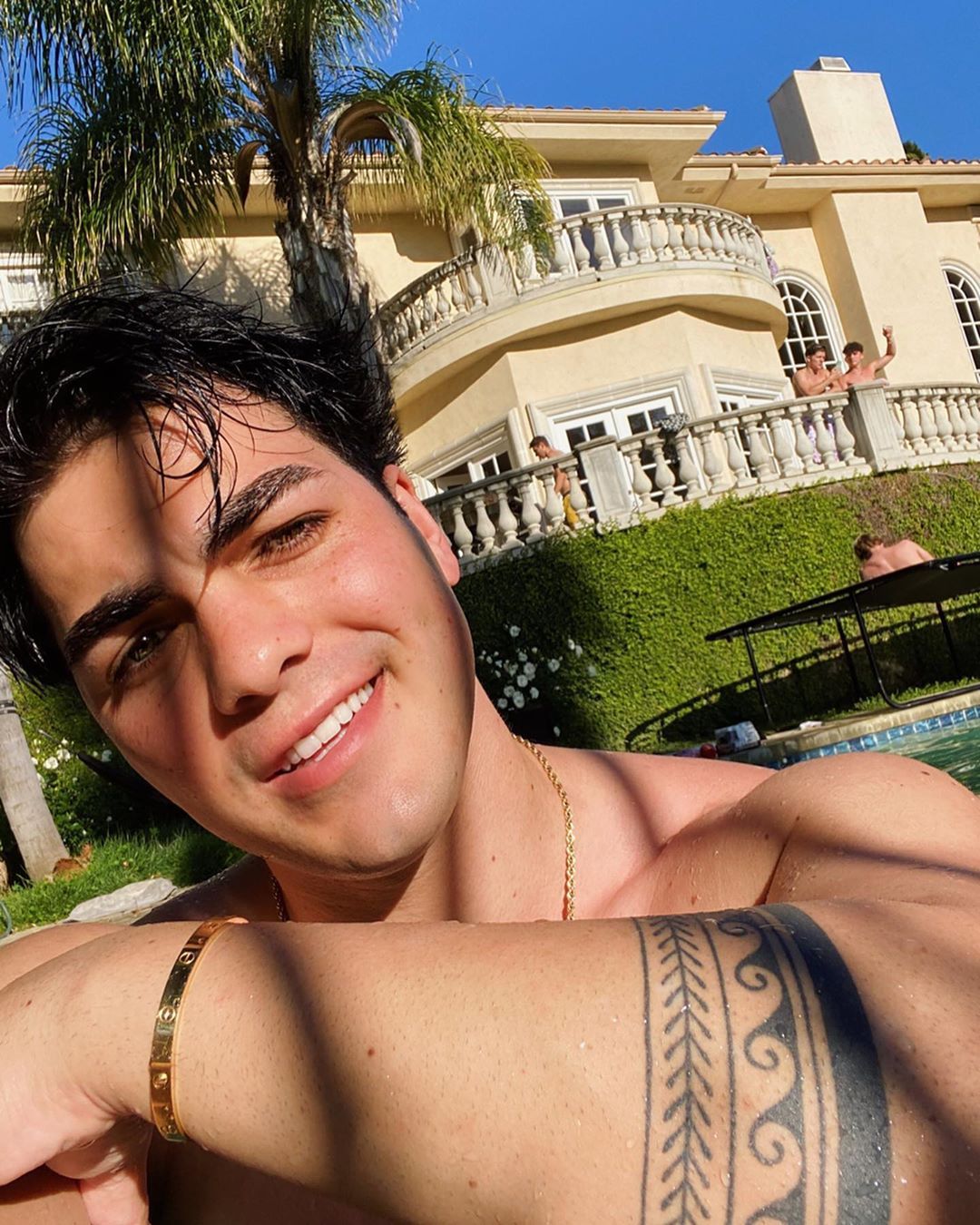 How Much Money Thomas Petrou Makes On YouTube