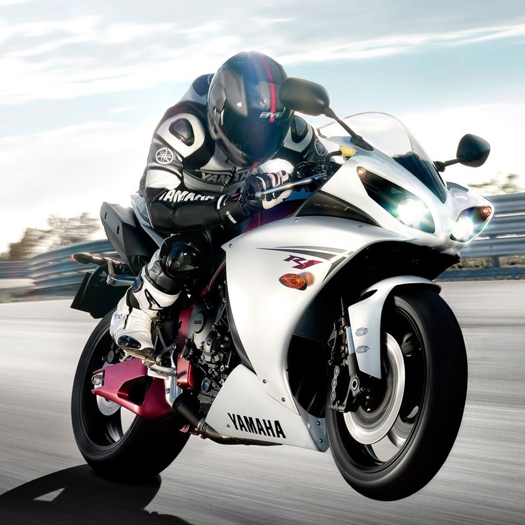 Yamaha Yzf R1 iPad Wallpaper Free Download