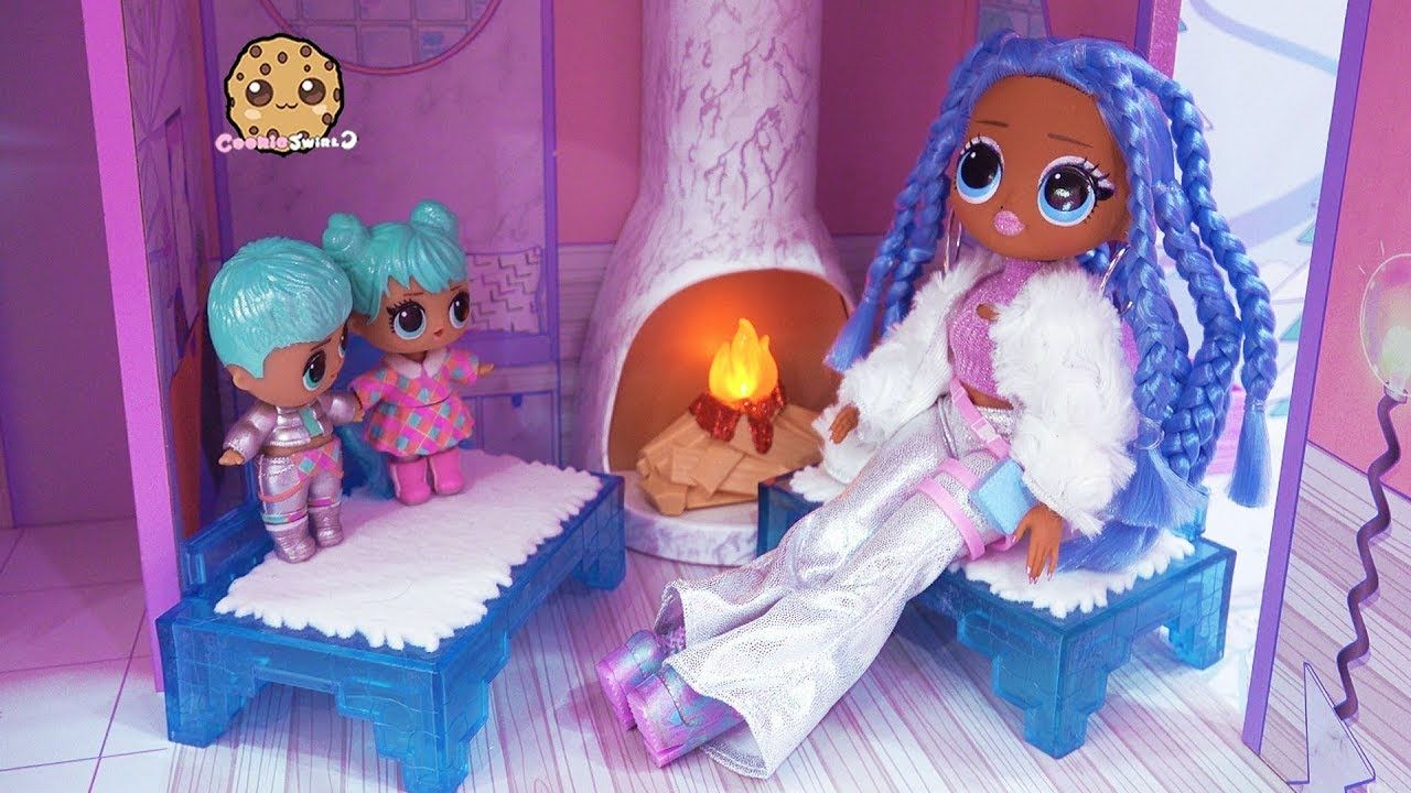Snowed In ! OMG Big Brother + Sister LOL Surprise Family At Winter Disco. Lol dolls, Barbie doll house, Doll family