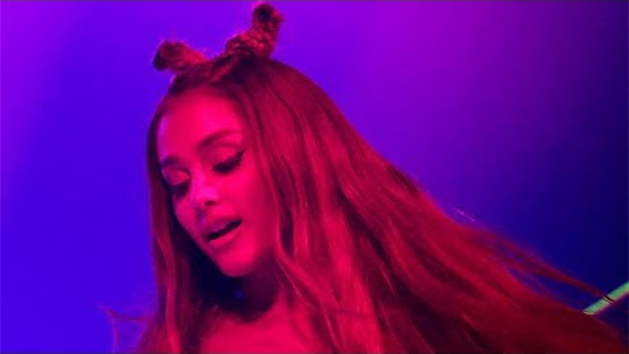 Ariana Grande HD Pics