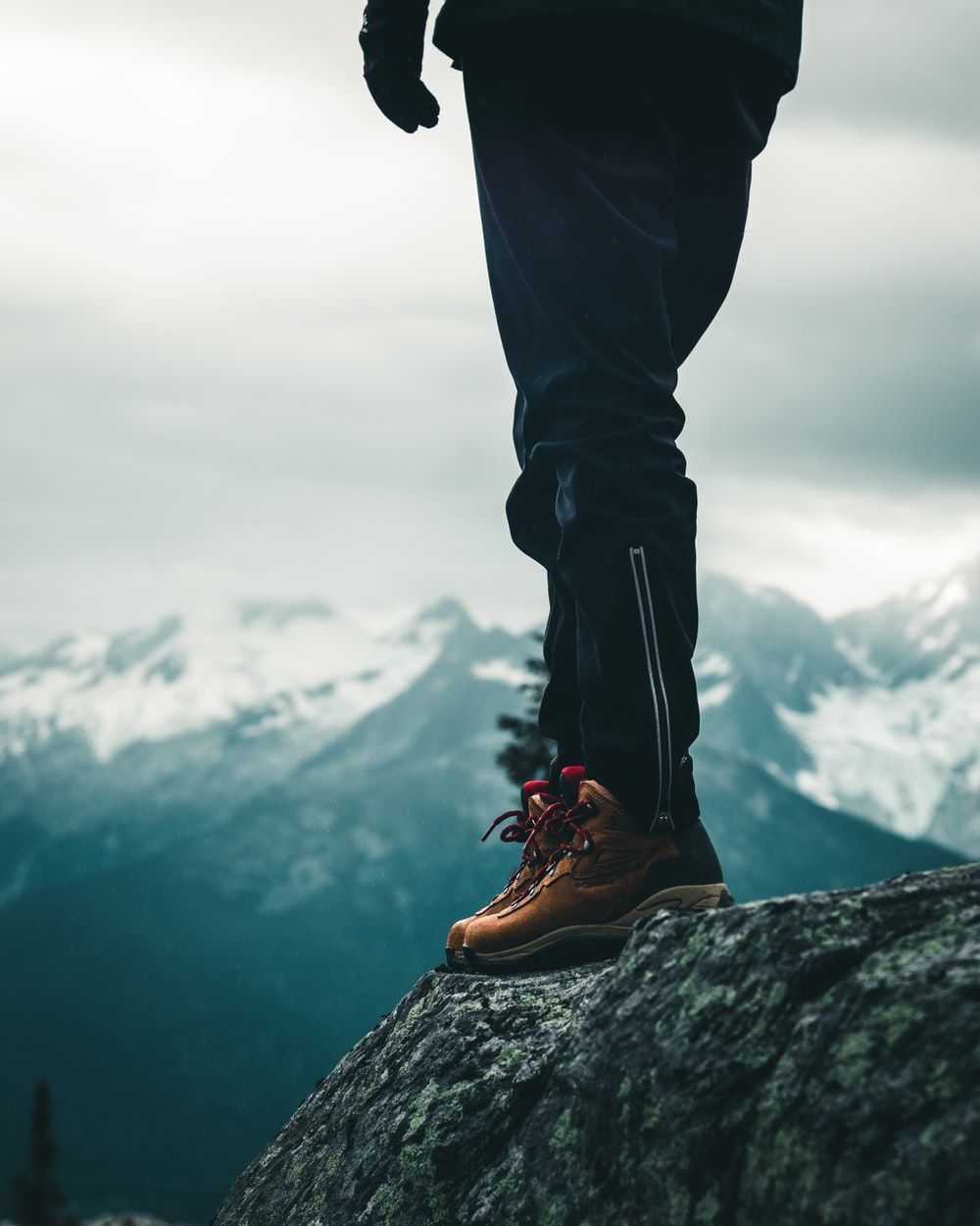 Hiking Boots Wallpapers - Wallpaper Cave