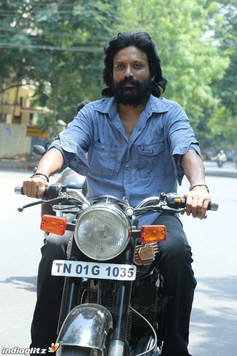 Iraivi Photo Movies photo, image, gallery, stills, clips