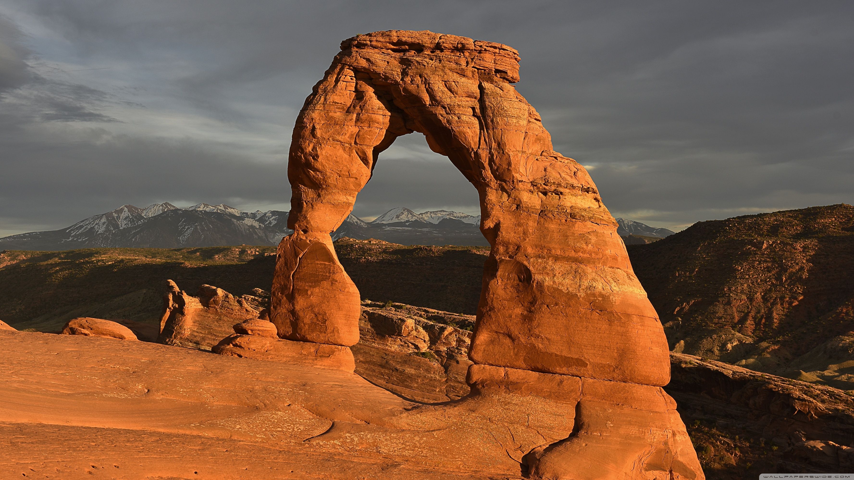 Delicate Arch, Sunset, Arches National Park, Utah Ultra HD Desktop Background Wallpaper for 4K UHD TV, Widescreen & UltraWide Desktop & Laptop, Tablet