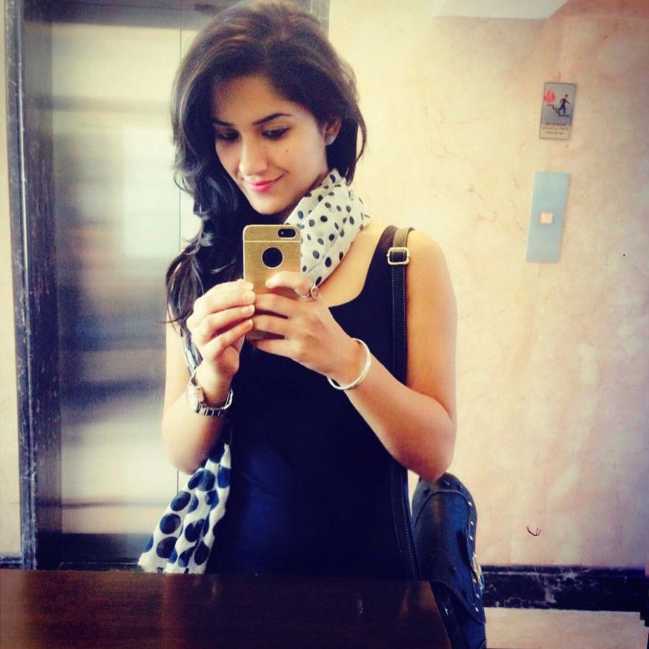 Punjabi Kudi Wallpaper Indian Girl Pics On Instagram