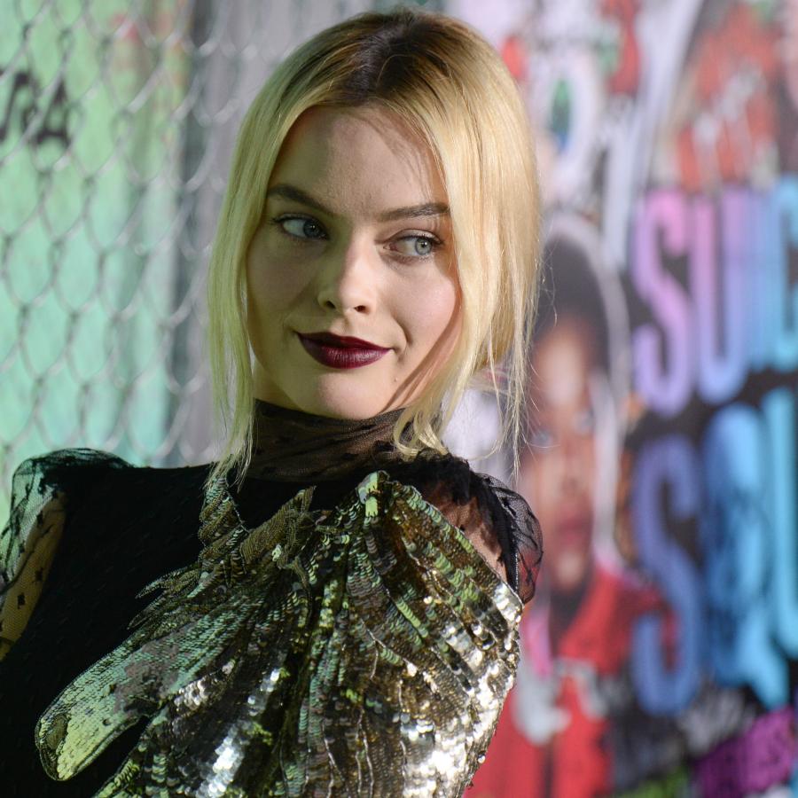 Warner Brothers And DC Comics Are Making An All Female Supervillain Movie About Harley Quinn, Catwoman, And Poison Ivy