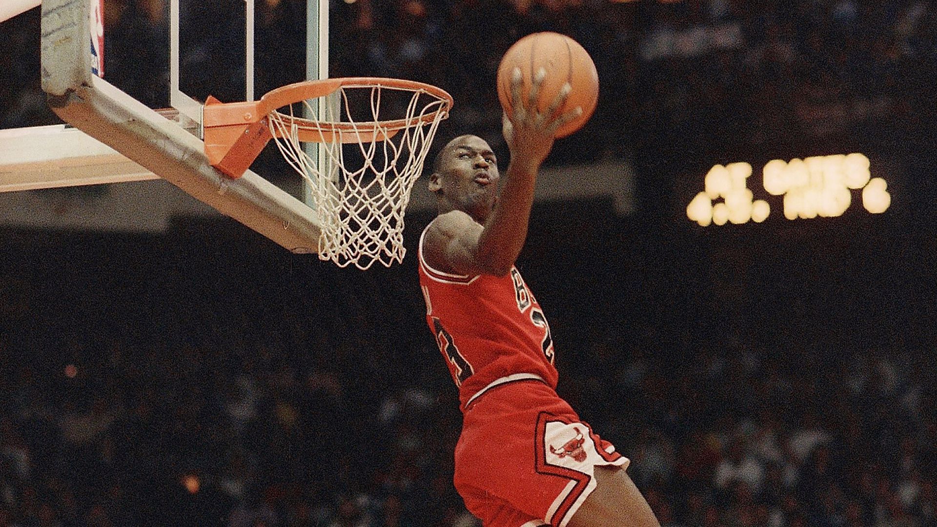 Bulls Talk Podcast: Who really won the 1988 Dunk Contest: Michael Jordan or Dominique Wilkins?