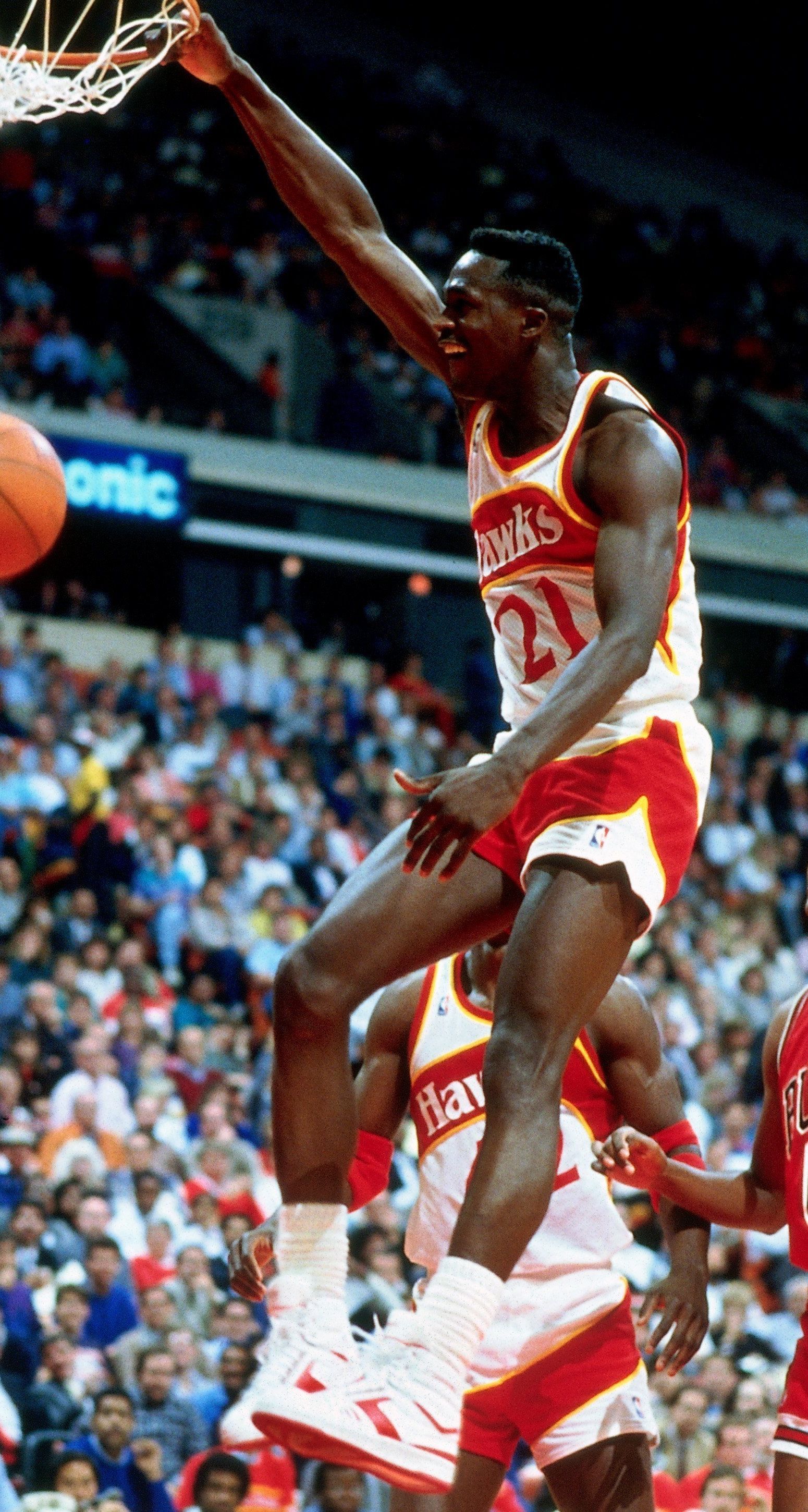 Dominique Wilkins, 15 seasons mostly with Atlanta. 1 time NBA scoring leader and 9 time all star,. Best nba players, Dominique wilkins, Sports image