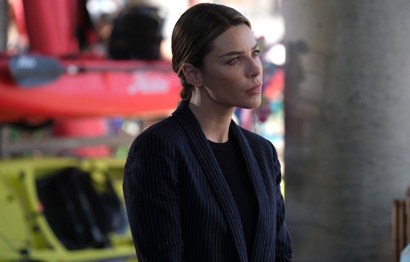 Wallpaper look, pose, makeup, the series, Lucifer, Lucifer, Lauren German, Lauren German, Chloe Decker image for desktop, section фильмы