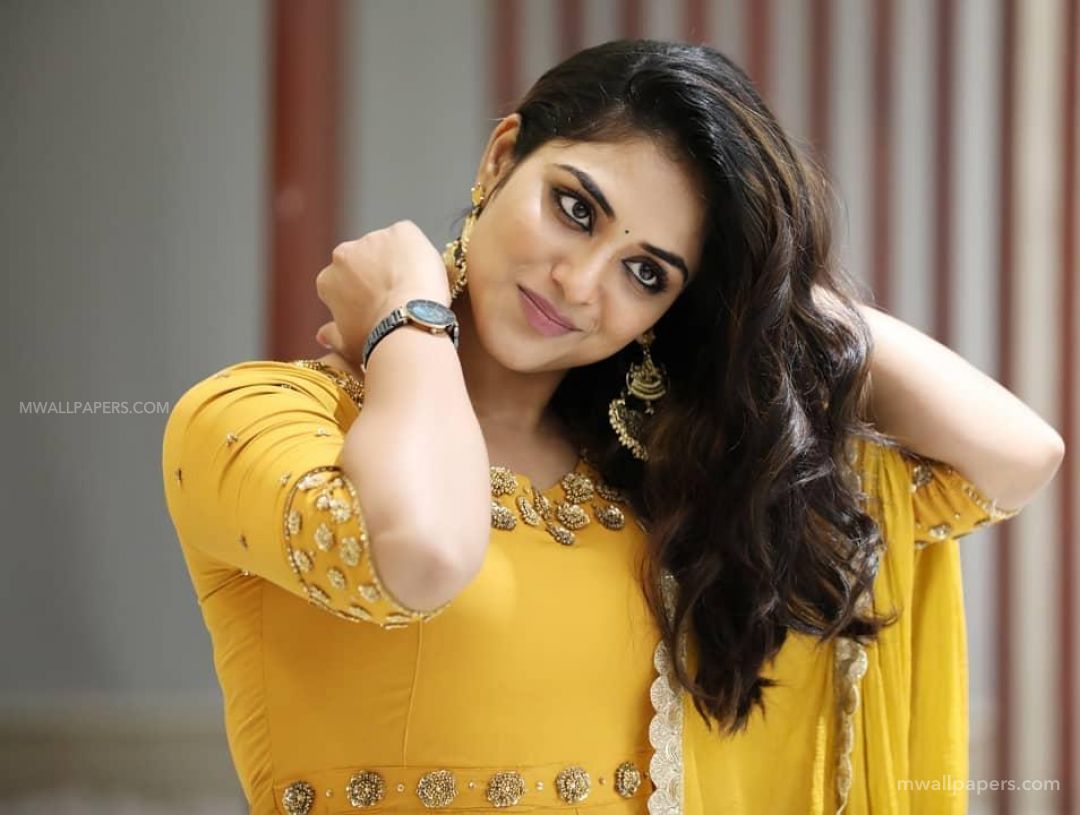 Indhuja Ravichandran HD Wallpaper (Desktop Background / Android / iPhone) (1080p, 4k) (1080x815)