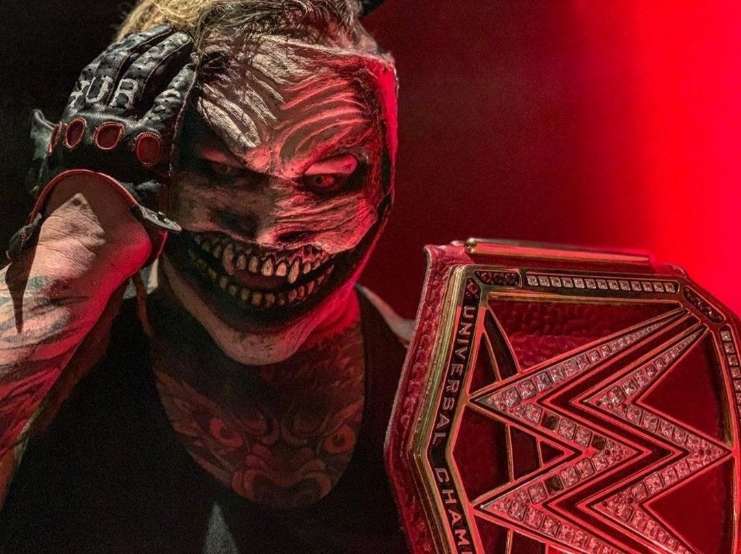 New Universal Champion The Fiend Bray Wyatt October 2019 2020. Wwe bray wyatt, Bray wyatt, Wwe championship belts