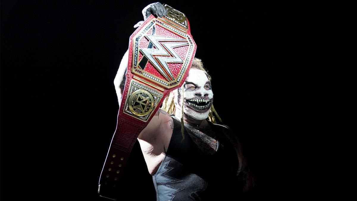 Photos: Rollins And Wyatt Pulverize Each Other In Jaw Dropping Brawl For Universal Title. Wwe, Bray Wyatt, Daniel Bryan Wwe