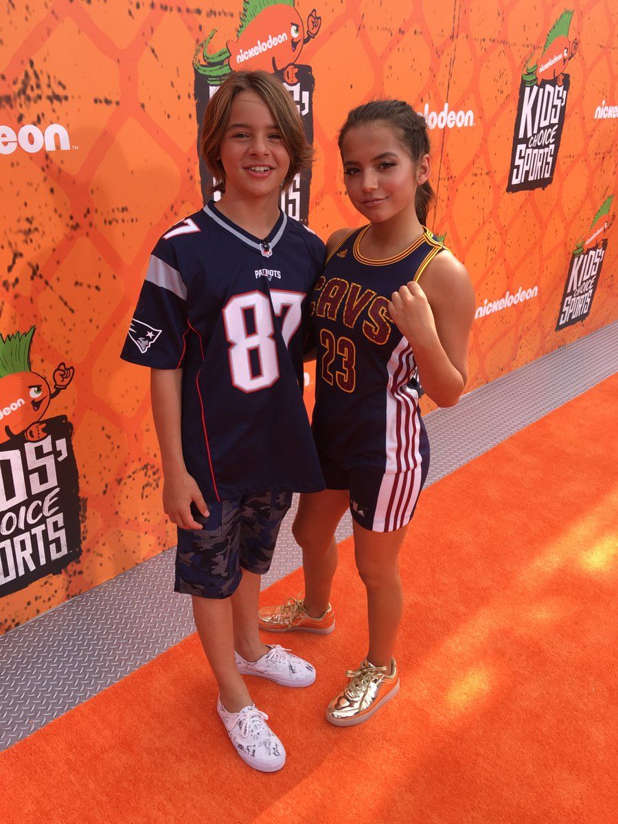 Mace Coronel Wallpapers Wallpaper Cave