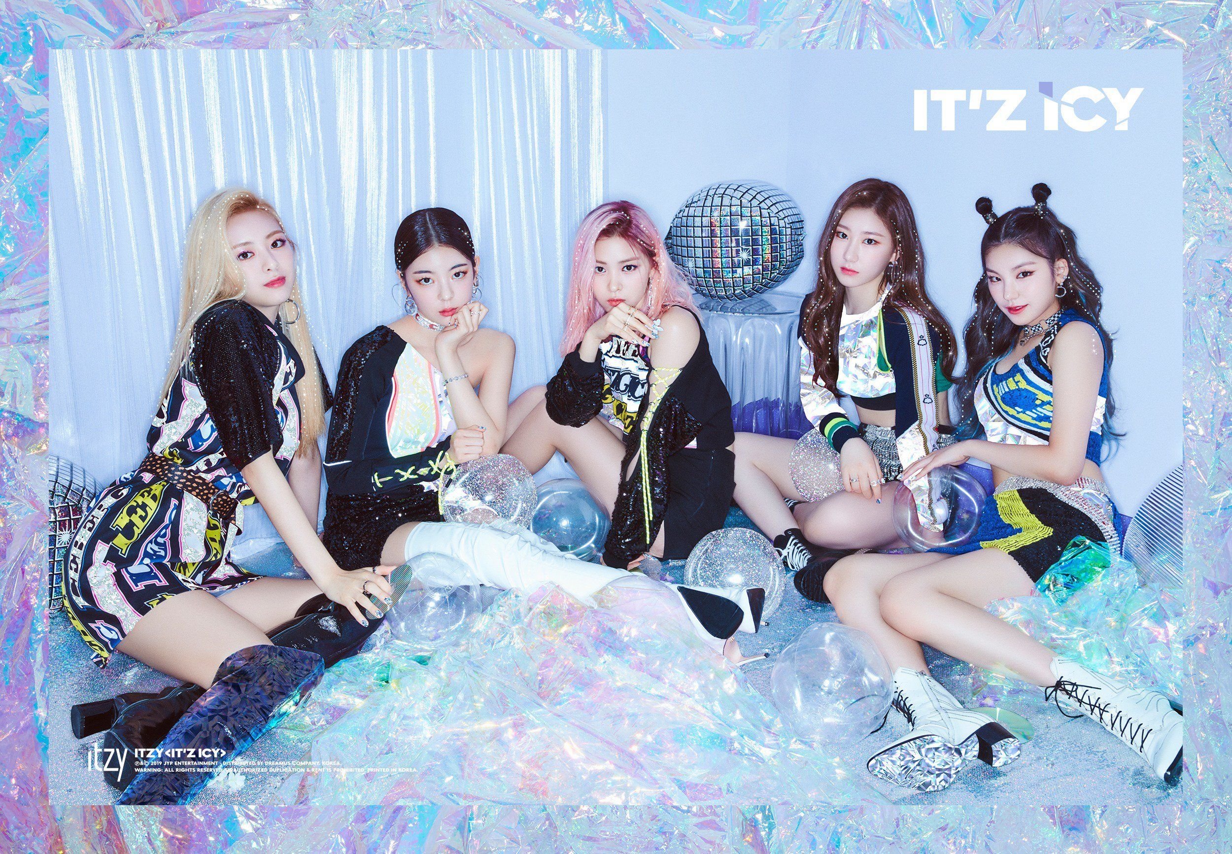 Blackpink And Itzy Wallpapers Wallpaper Cave