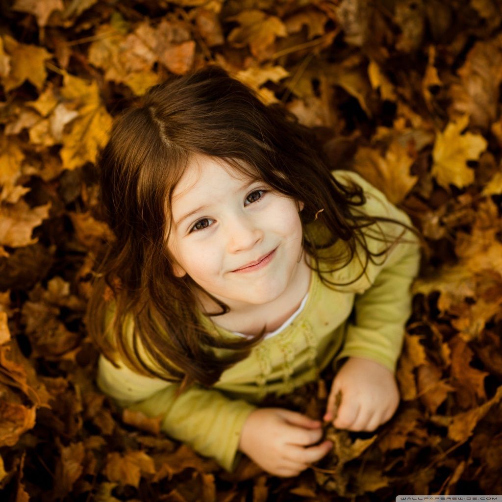 Cute Girl Ultra HD Desktop Background Wallpaper for 4K UHD TV, Tablet