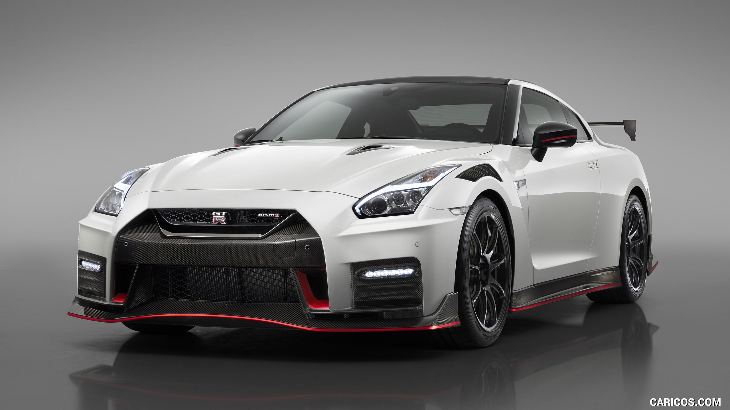 Nissan GT R NISMO Three Quarter. HD Wallpaper