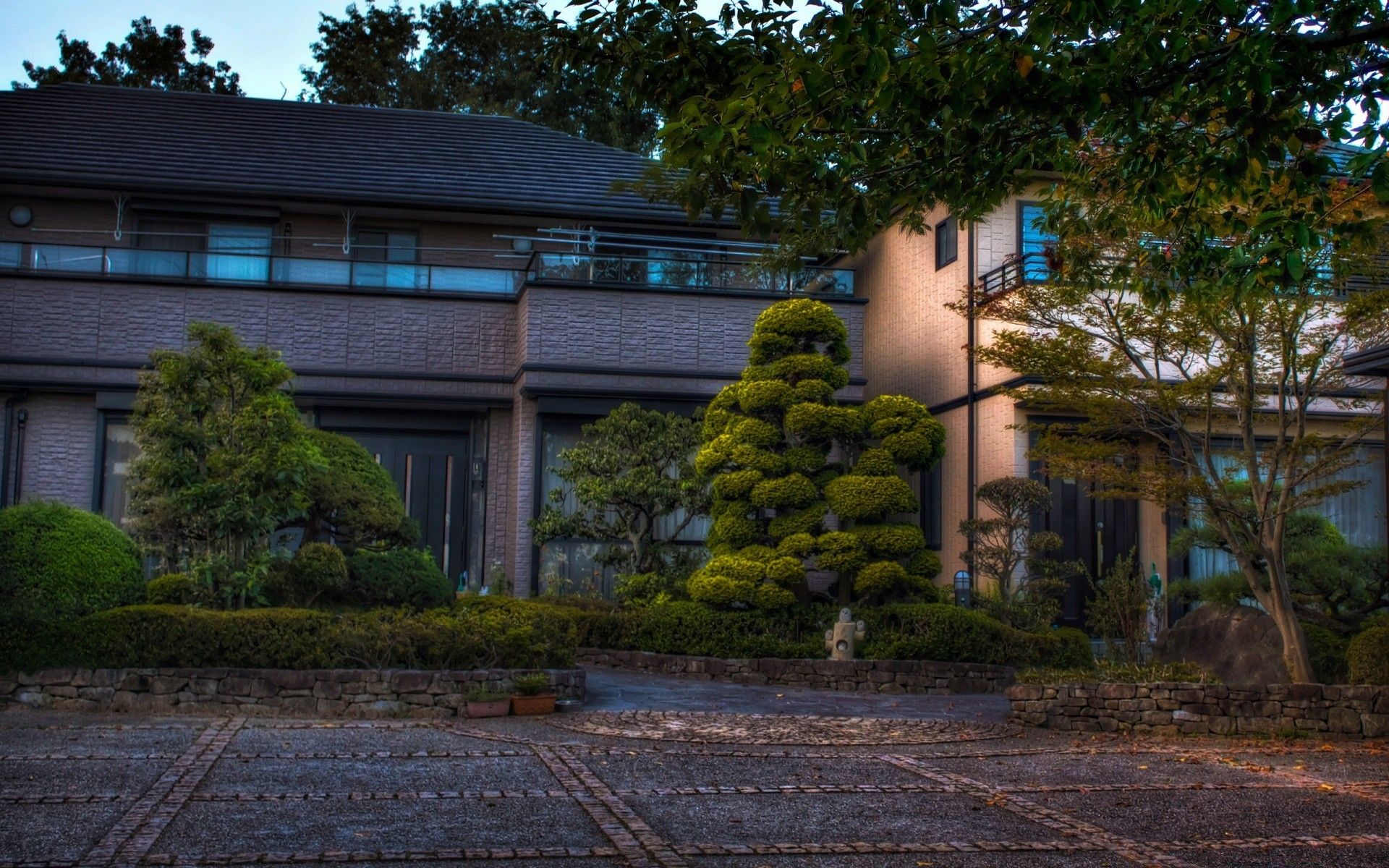 Big Japanese House
