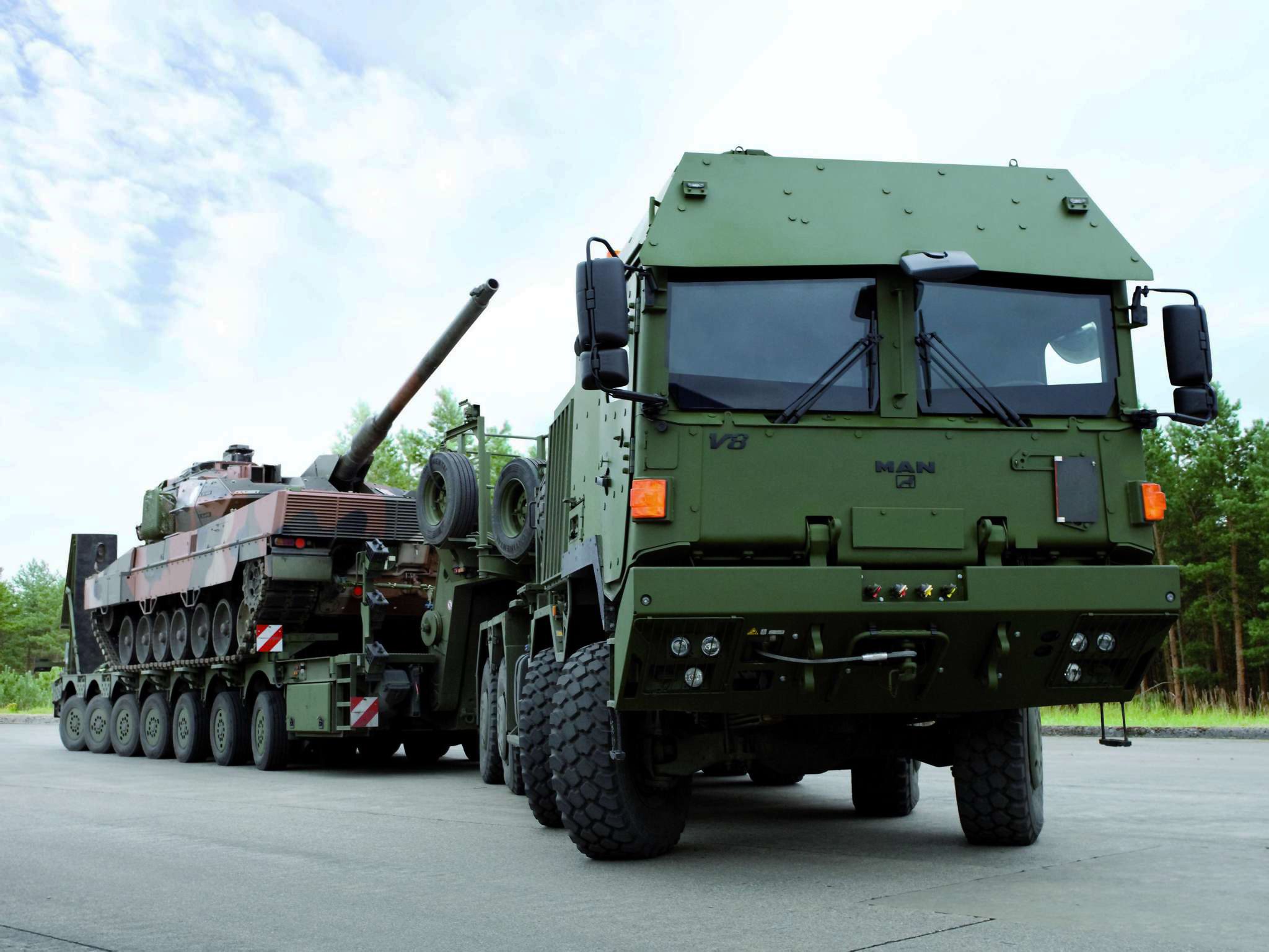 MAN HX 81 RMMV 8x8 Tractor Truck Trucks Semi Military Tank Image. Military Vehicles, Army Vehicles, Military