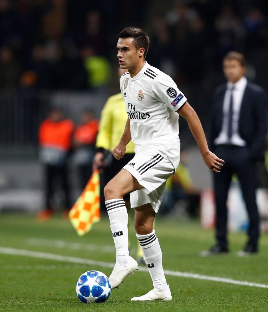 Sergio Reguilón. Fútbol, Chicos lindos, Real madrid
