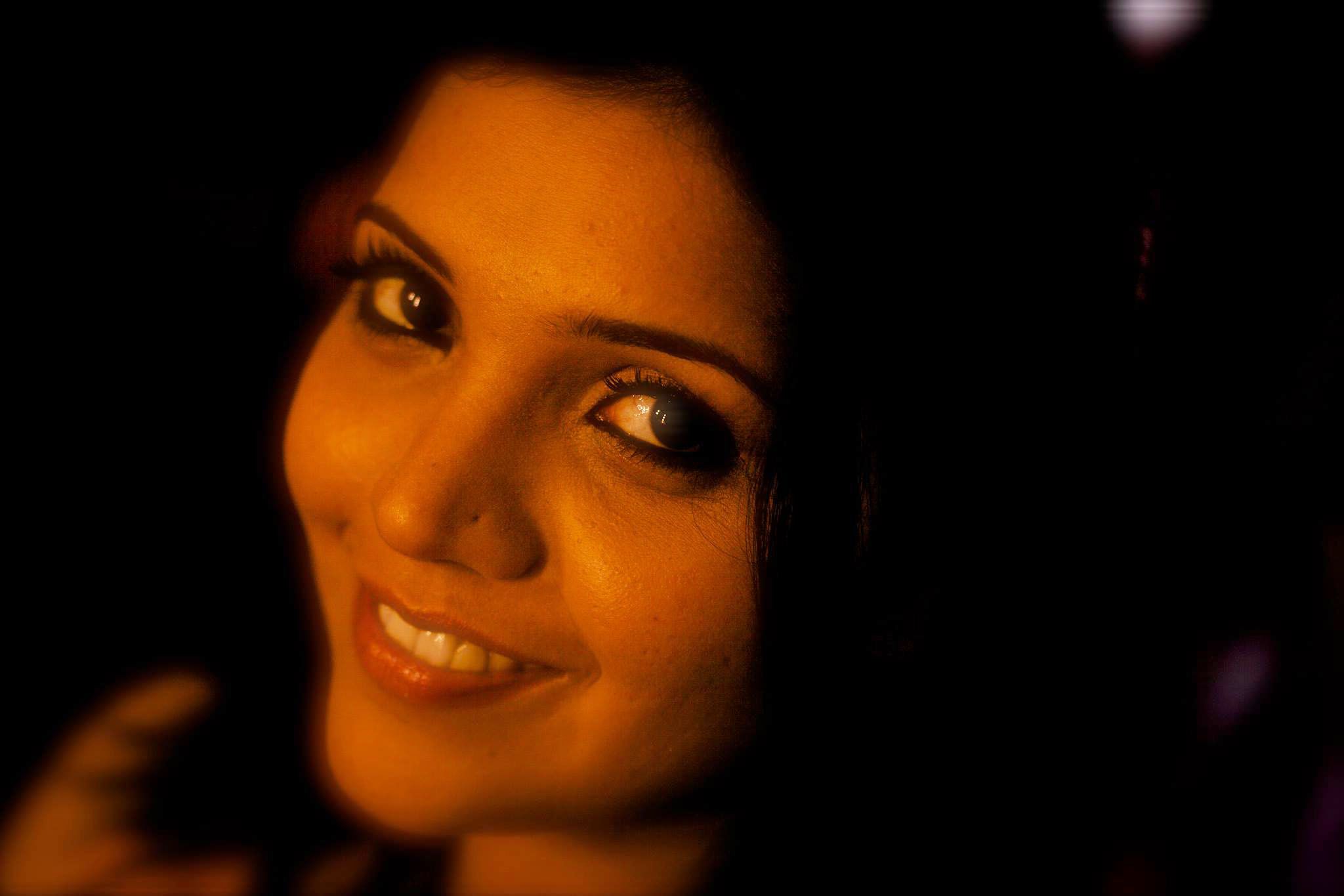 Mukta Barve Marathi Actress Biography Photo Filmography Wiki Wallpaper