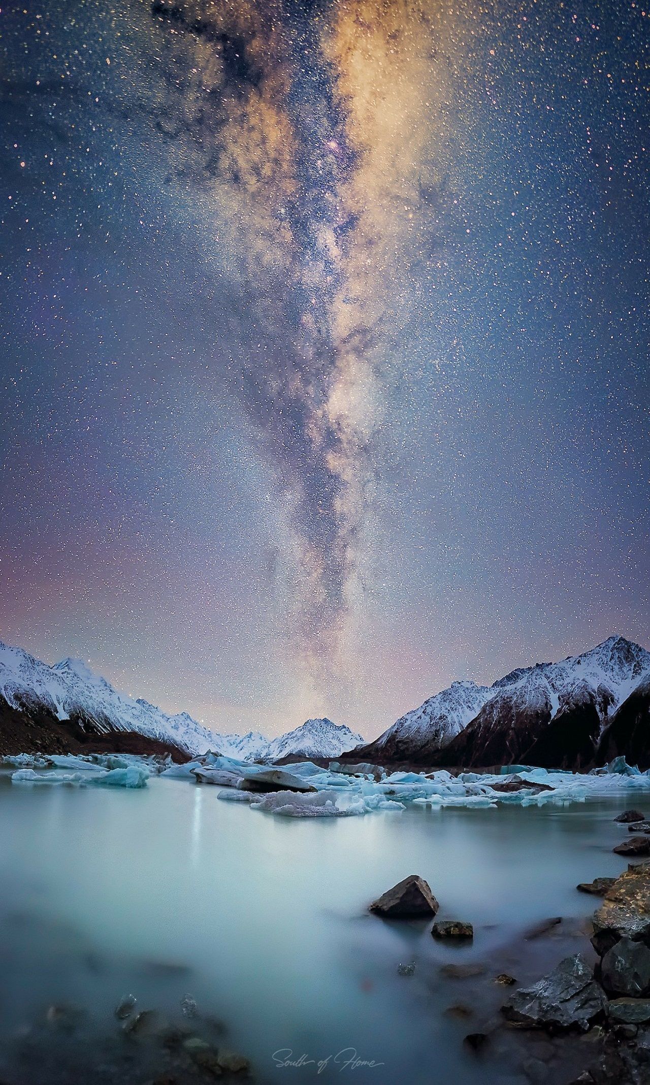 Milky Way over Tasman Glacier, South Island, New Zealand #tasmanglacierNZ. Nature photography, Nature, Milky way