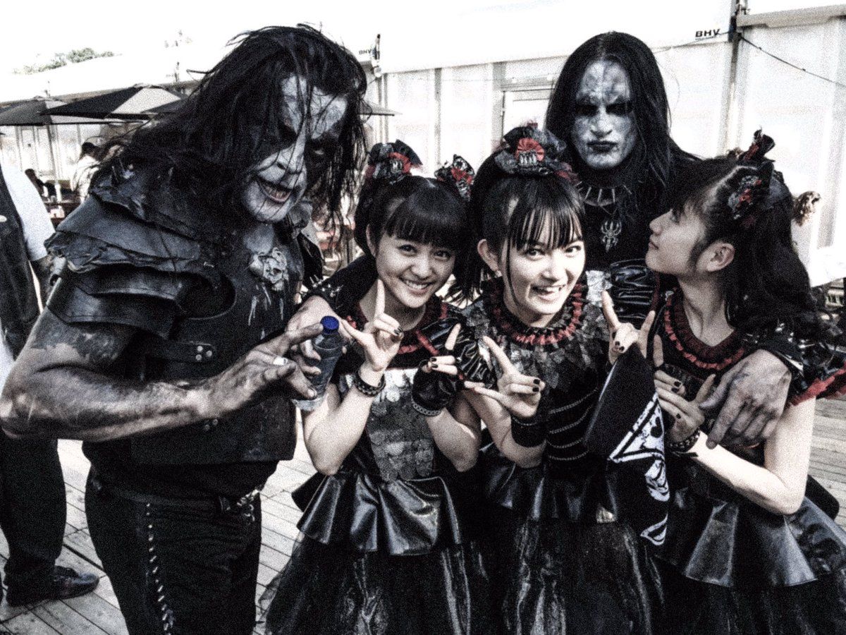 BABYMETAL fateful meeting with #Abbath #BABYMETAL #fortarock