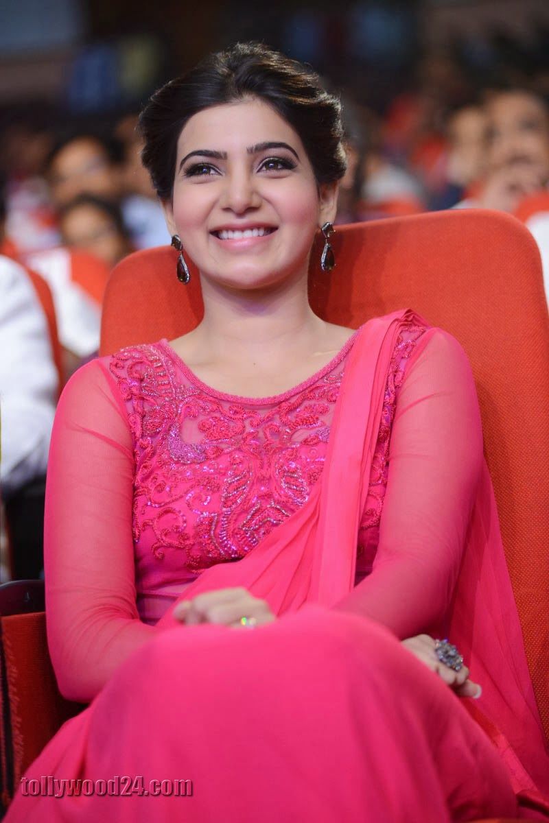 Samantha latest Photo Gallery at Autonagar Surya Audio photo 31. telugu movie actress hero wallpaper events news stills photo gallery