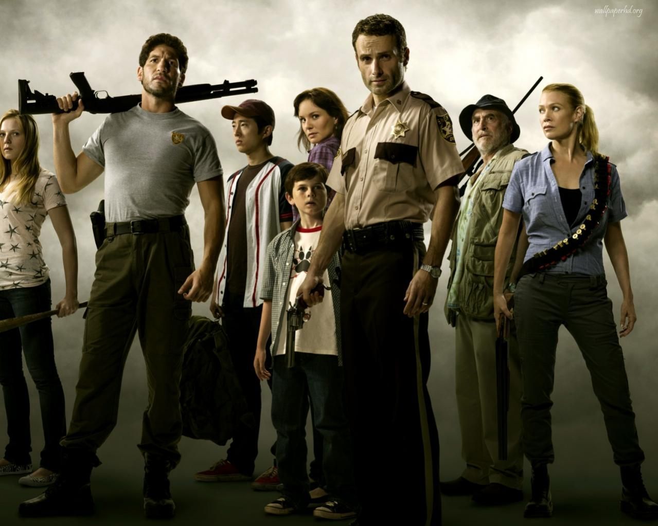 Fan de The Walking Dead casi mata a su novia. Walking dead wallpaper, Walking dead tv series, Walking dead cast