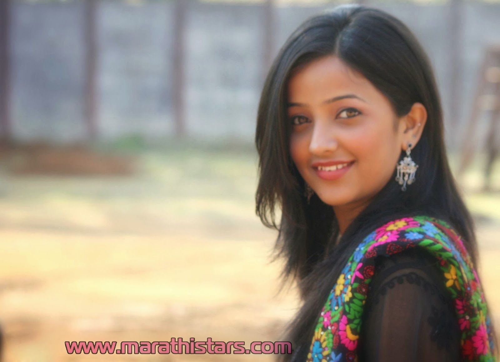 Endless Wallpaper: Apurva Nemlekar