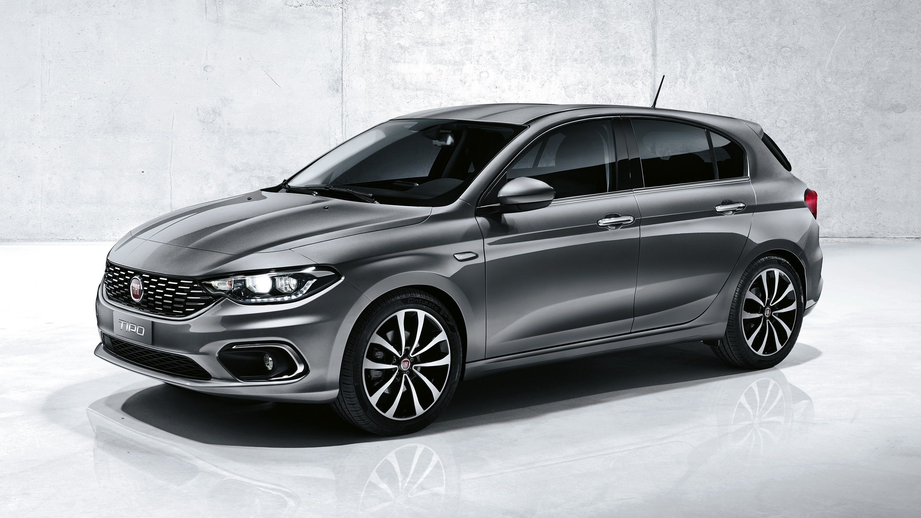 Fiat Tipo Hatchback Picture, Photo, Wallpaper
