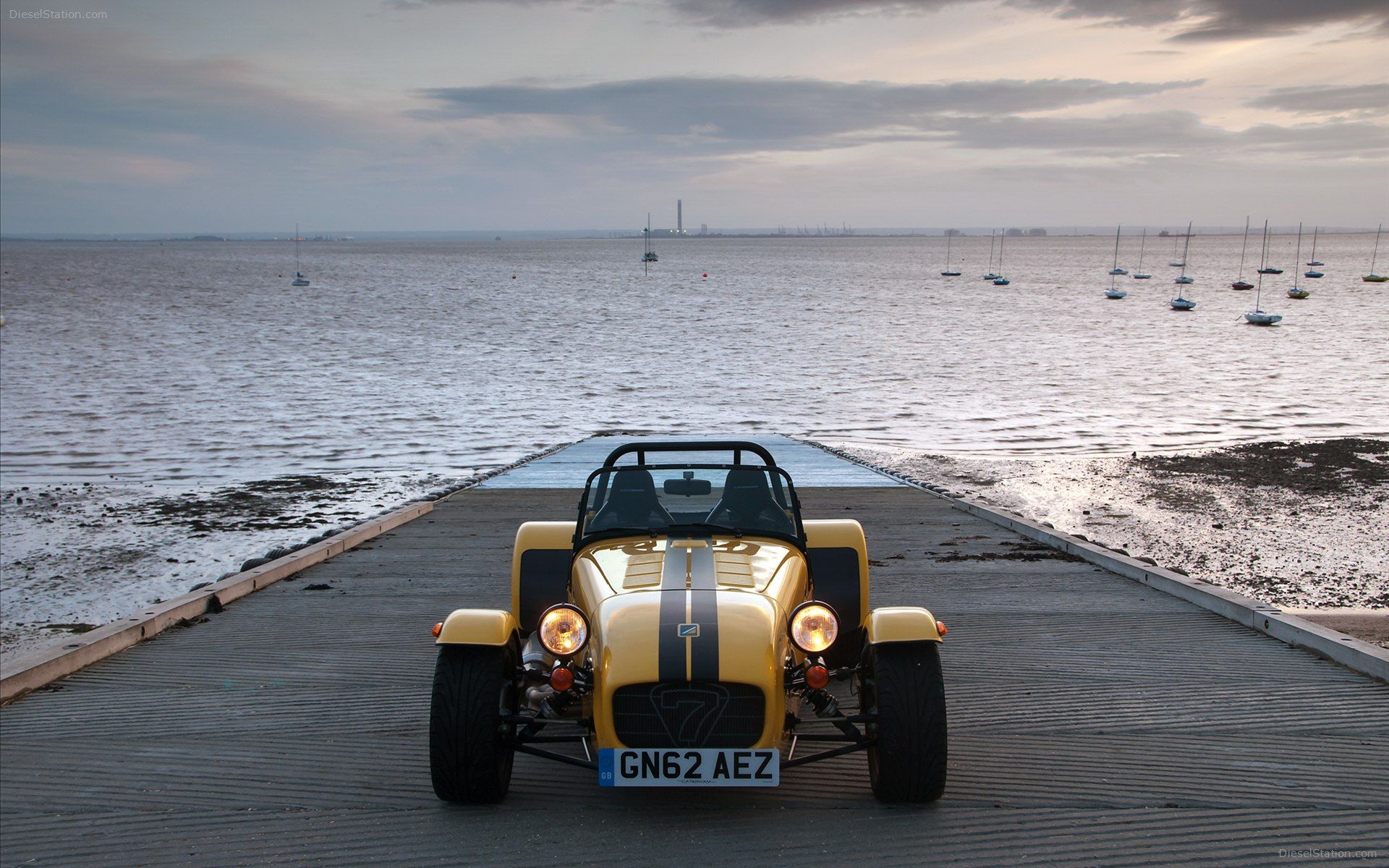 Caterham Wallpapers - Wallpaper Cave