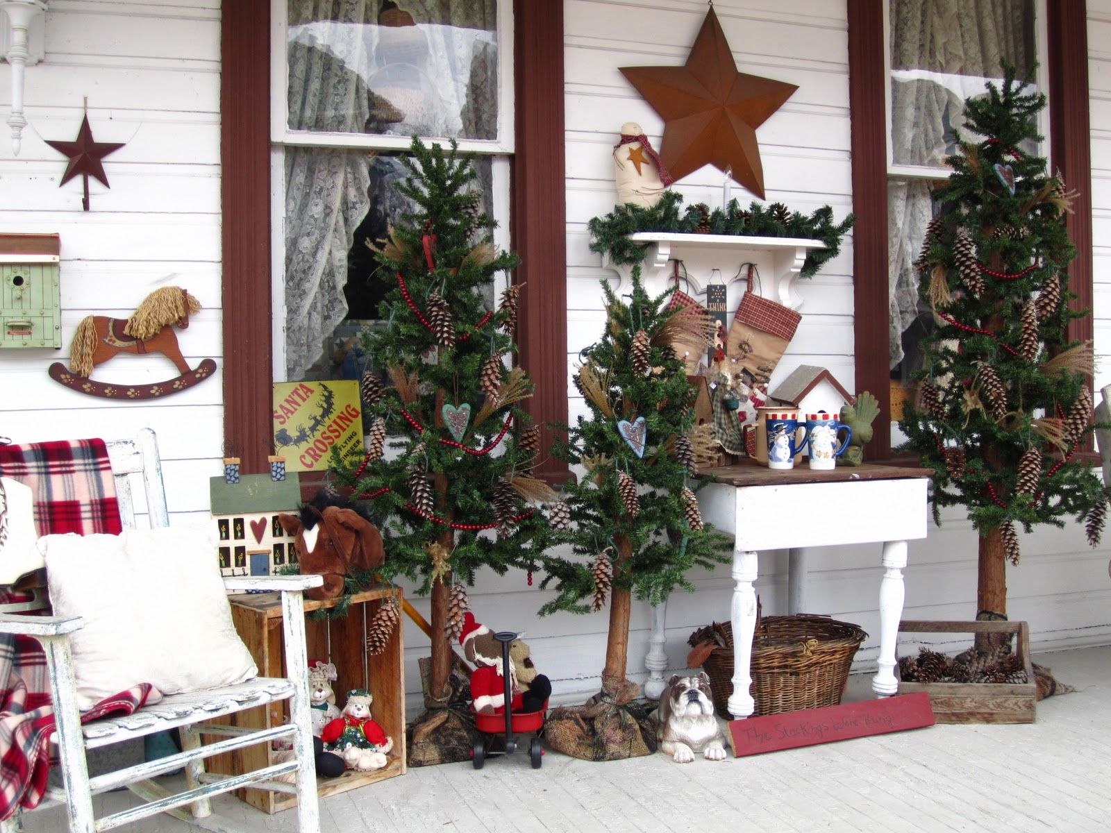 AMAZING FRONT PORCH CHRISTMAS DECORATION IDEAS