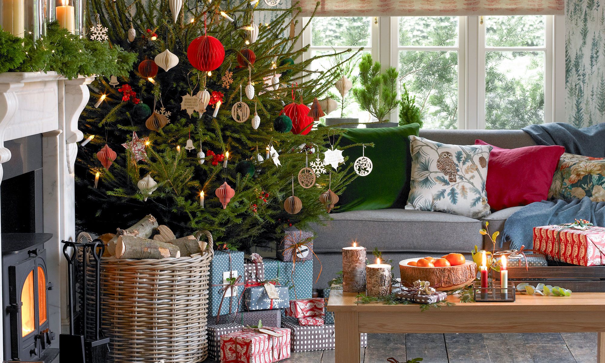 Christmas living room decorating ideas
