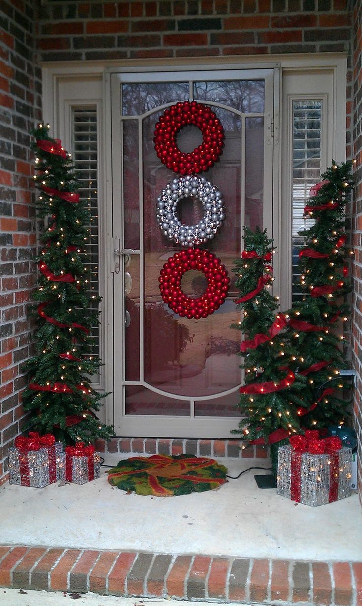 Adorable Christmas Porch Decor Ideas