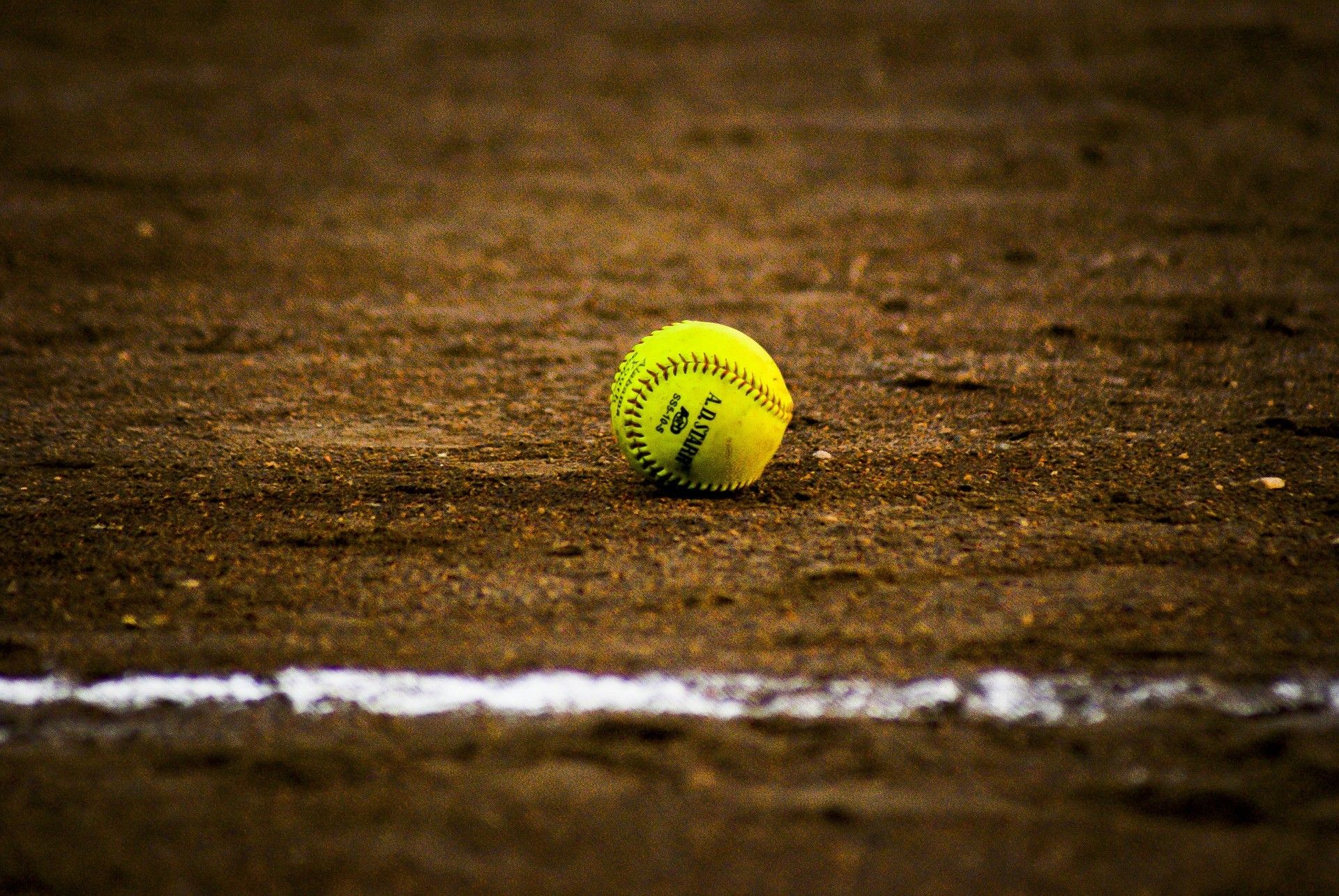 Softball 724379 1920 HD Wallpaper