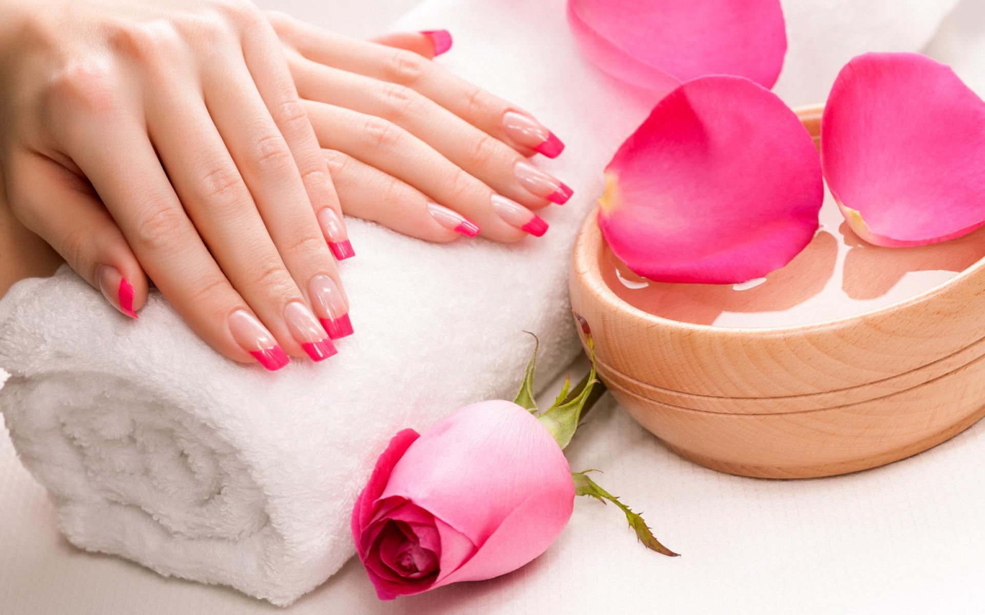 Pink Wallpaper Nails