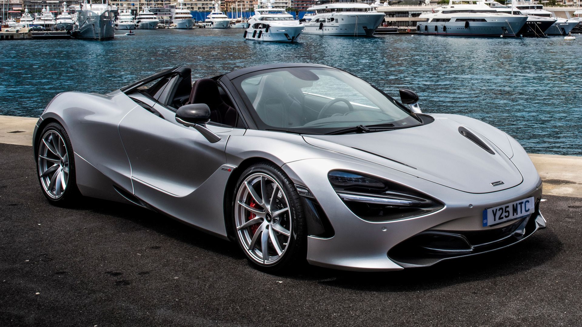 McLaren 720S Spider and HD Image