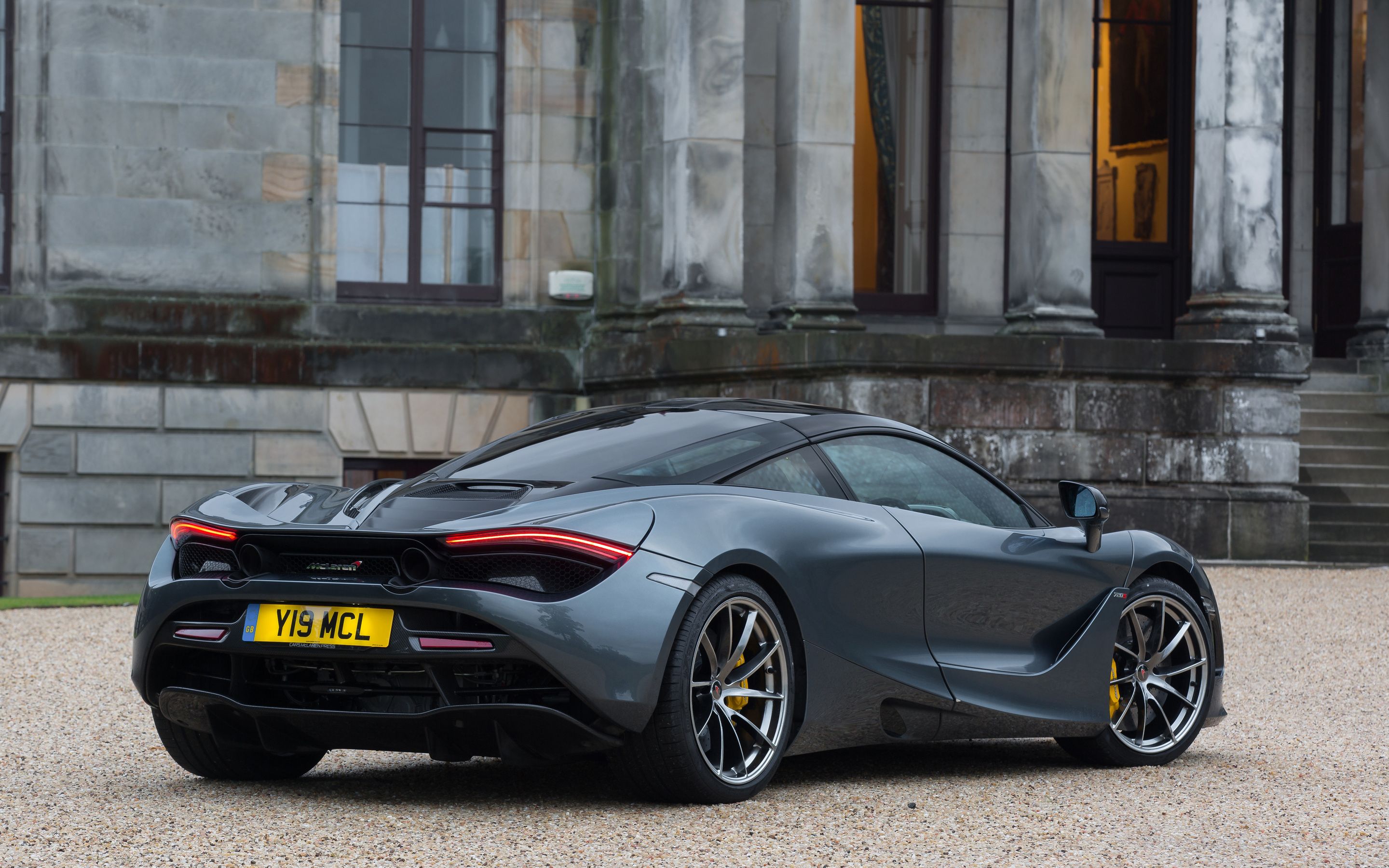 Mclaren 720s Coupe Macbook Pro Retina HD 4k Wallpaper, Image, Background, Photo and Picture