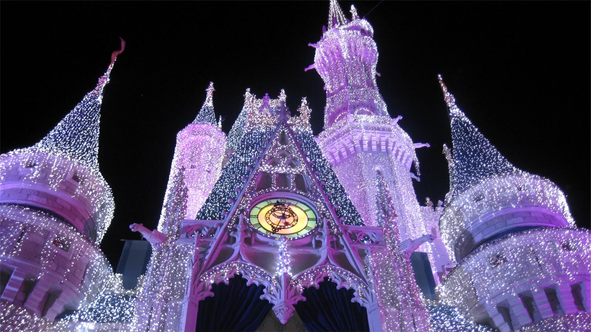 Disney Castle Christmas Wallpaper
