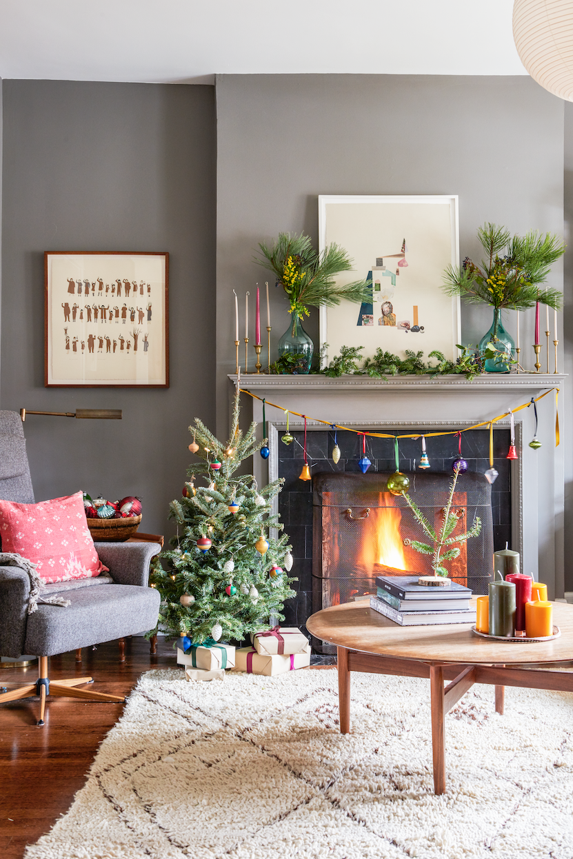 Stylish and Cozy Christmas Living Room Decor Ideas