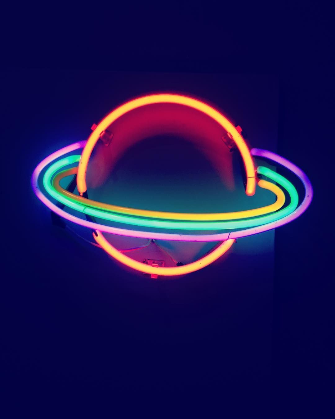 Aesthetic Room Bedrooms Neon #aesthetic #aestheticallypleasing #chillvibes. Neon signs, Neon lights for rooms, Neon light signs