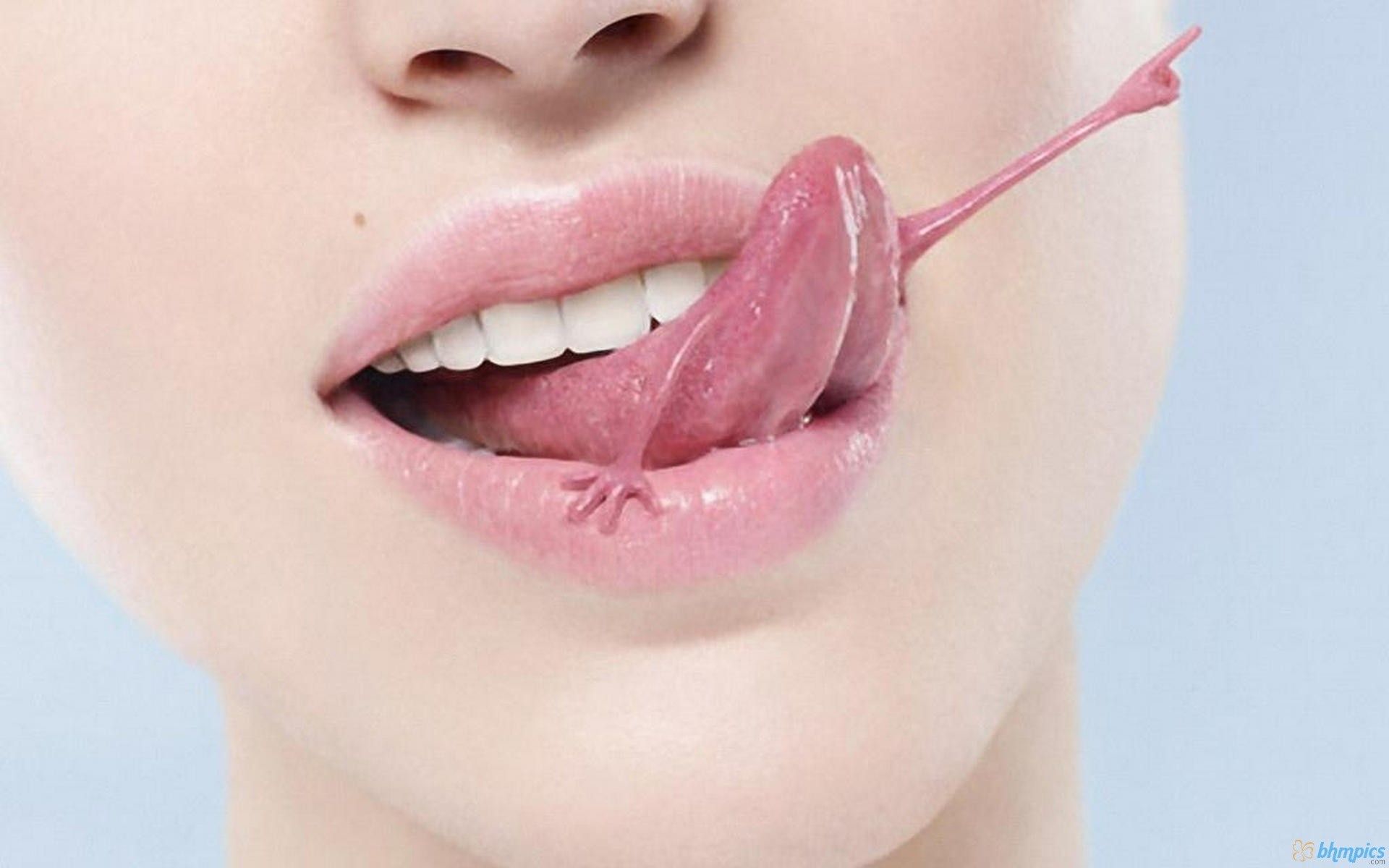 video games, funny, people, tongue wallpaper