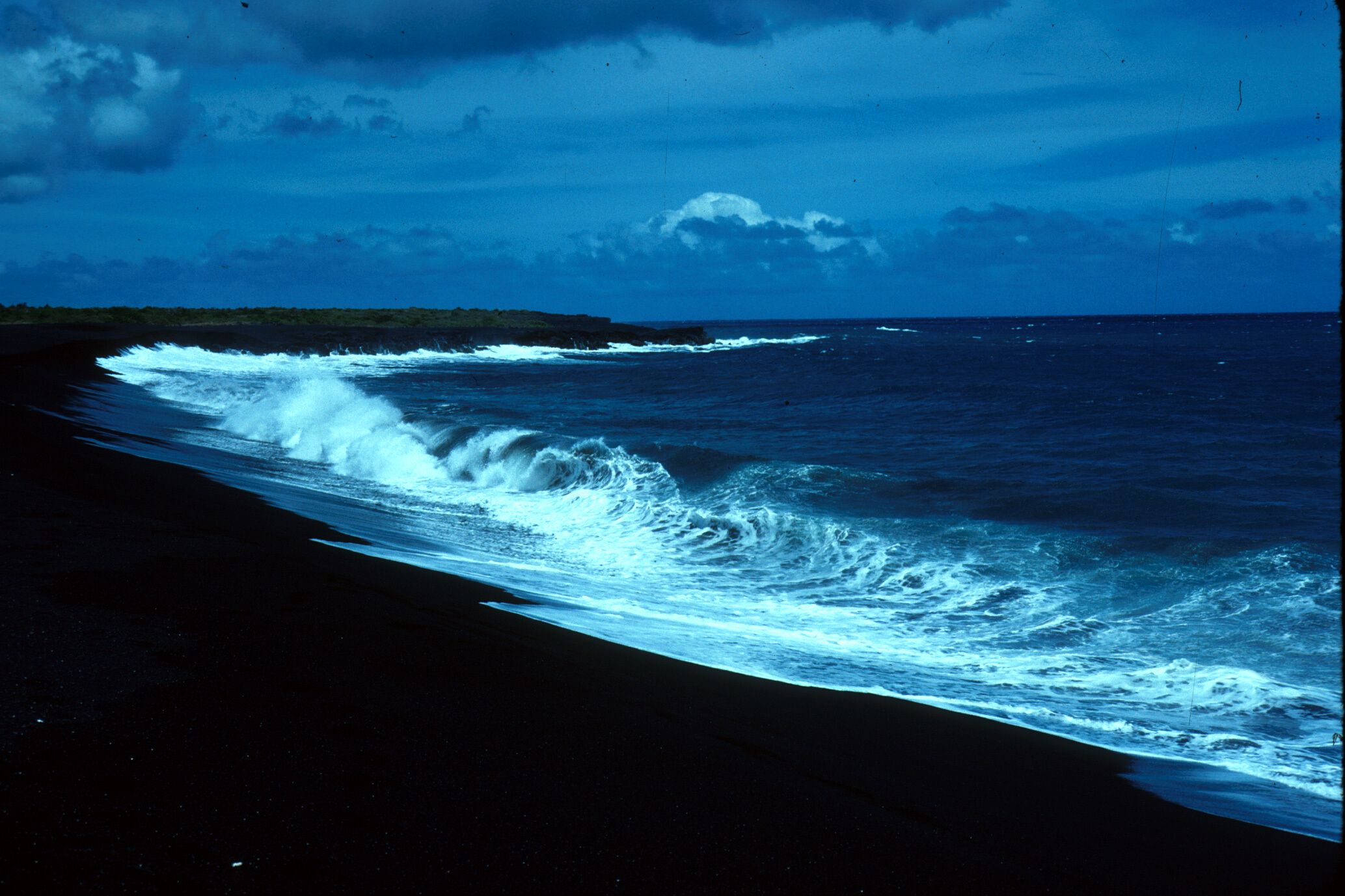 Black Sand Beach Iceland Wallpapers  Wallpaper Cave