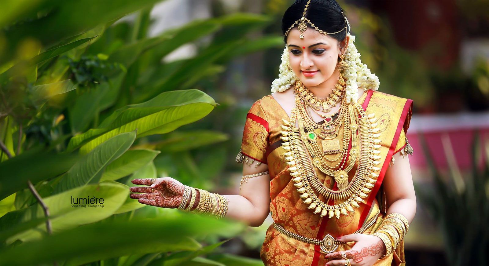 Beautiful Kerala Wedding Photography examples and Top Photographers