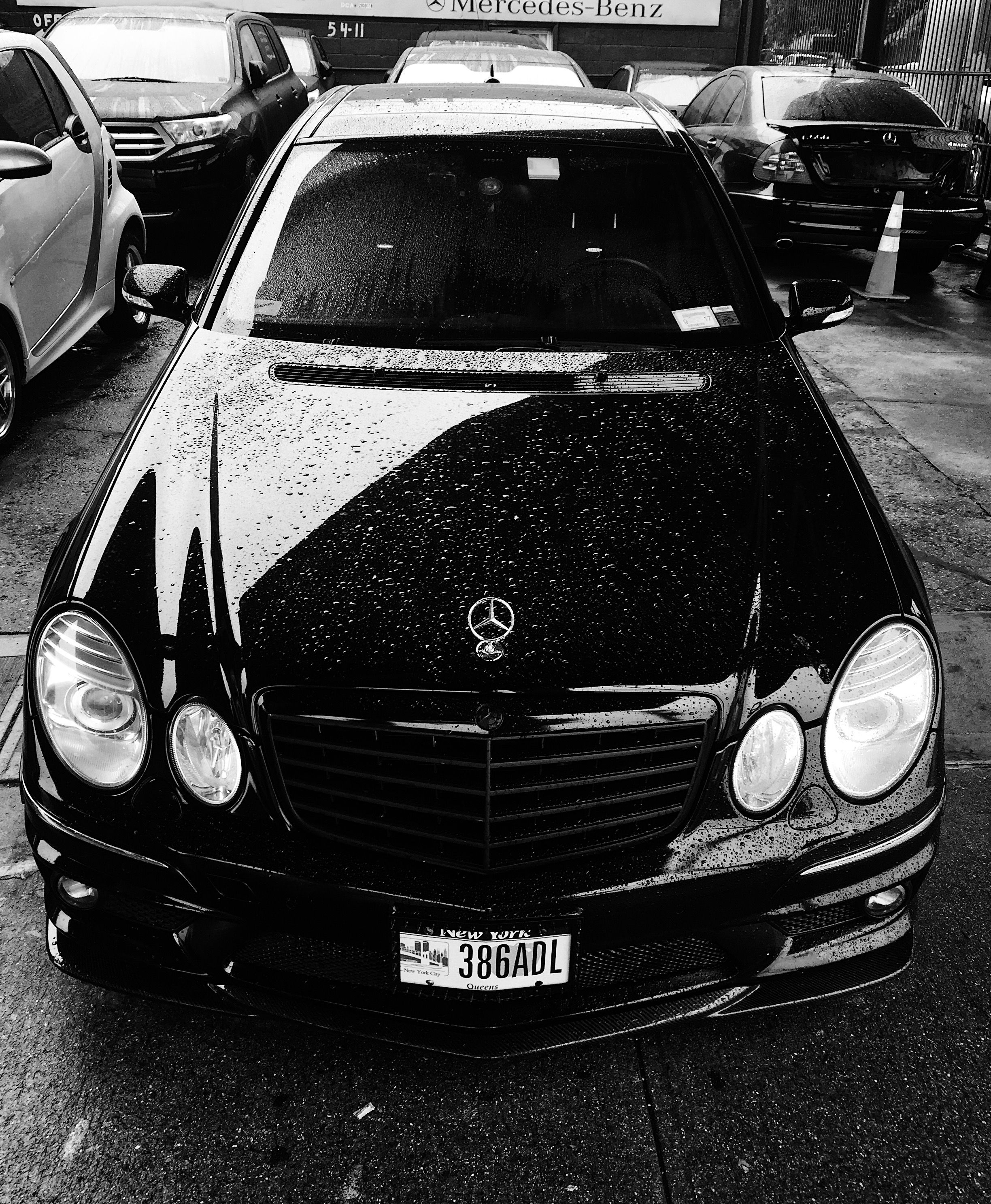 BLACK MERCEDES W211 [4K] 