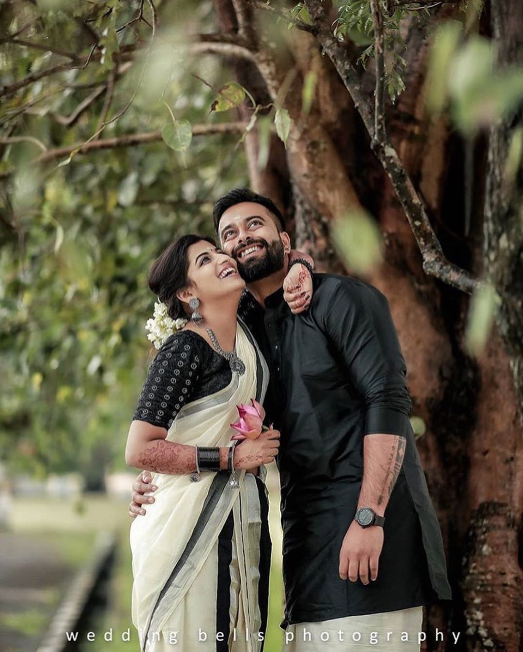 Wedding❤. Wedding couple poses photography, Kerala wedding photography, Wedding couple poses