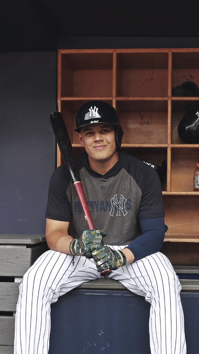 Gio Urshela Wallpapers - Wallpaper Cave