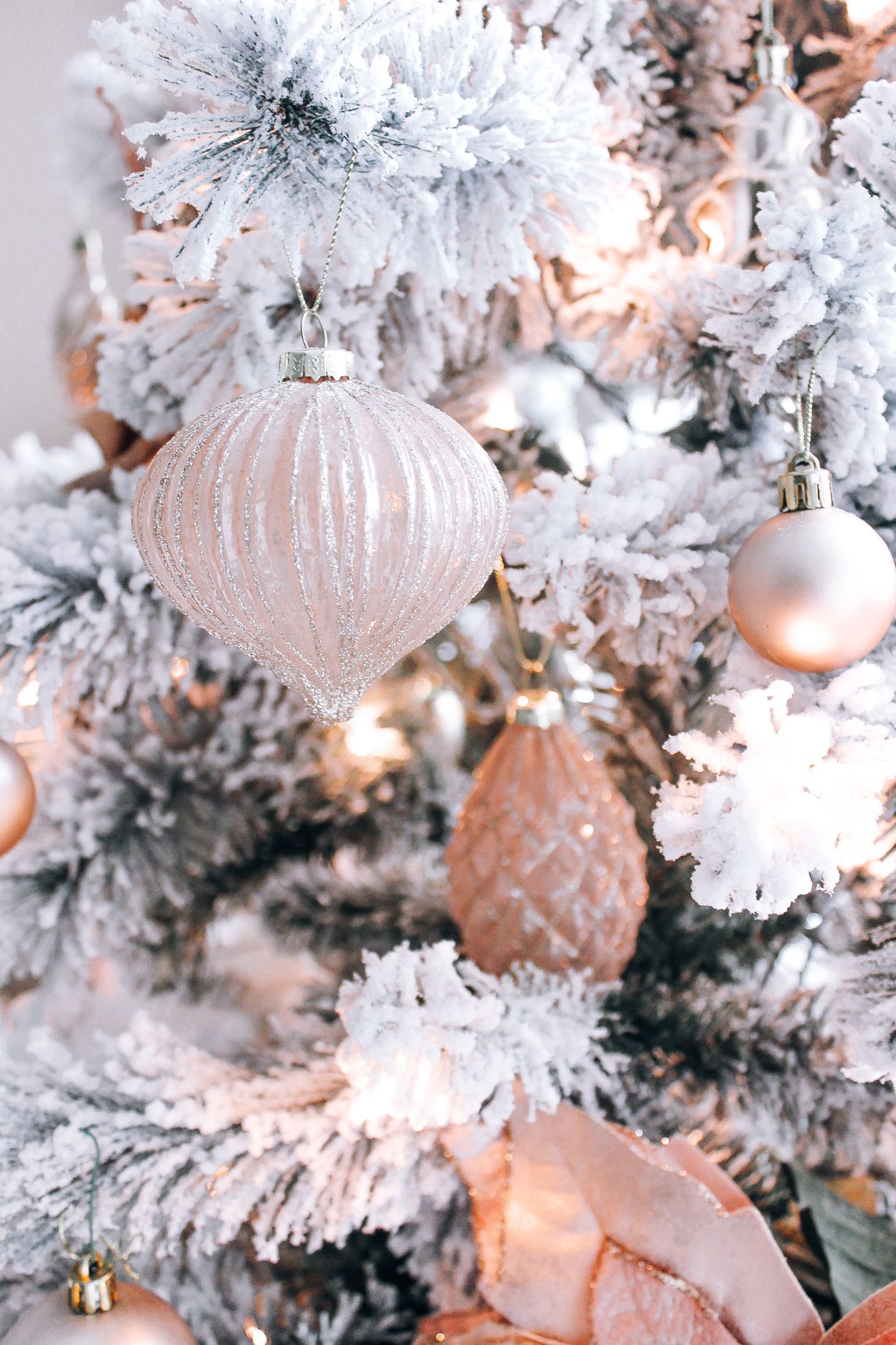 Blush Pink, Rose Gold, & White Christmas Decor. Gold christmas decorations, Rose gold christmas, Christmas rose