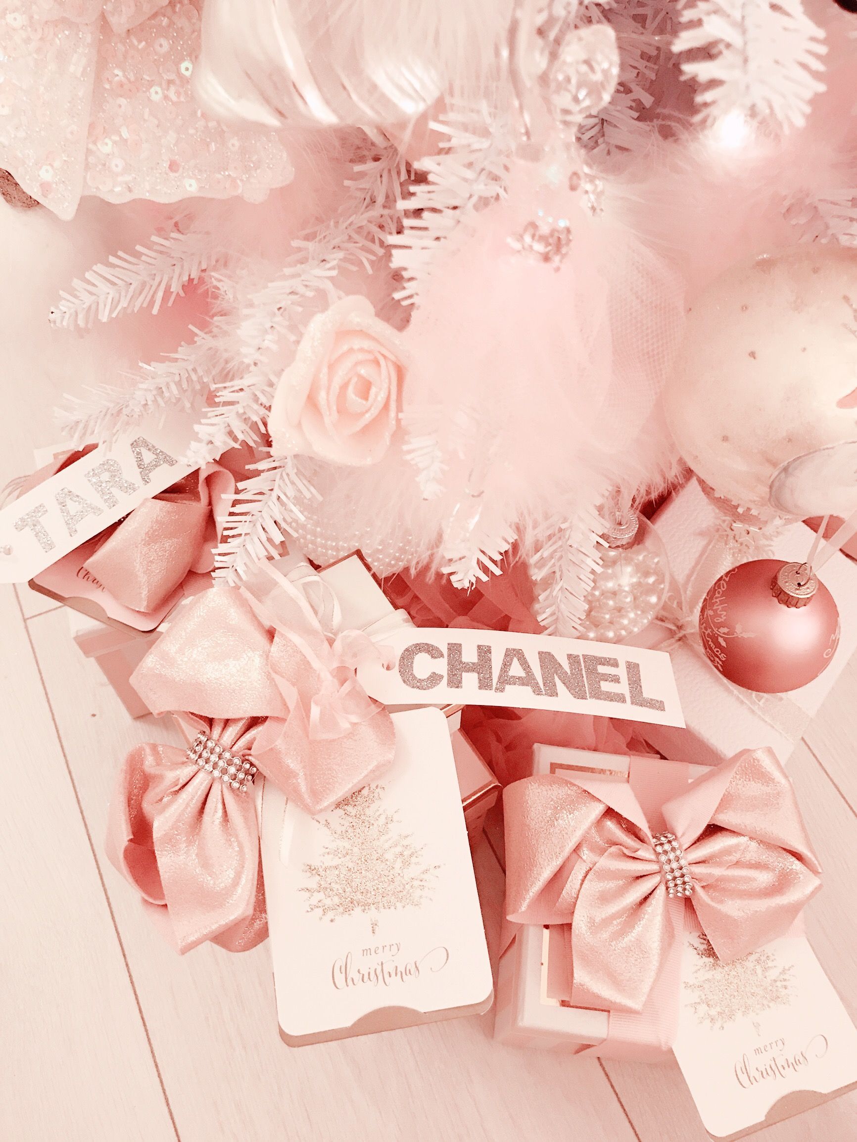 PINK CHANNEL FOR CHRISTMAS. Pink xmas, Christmas aesthetic, Glam christmas