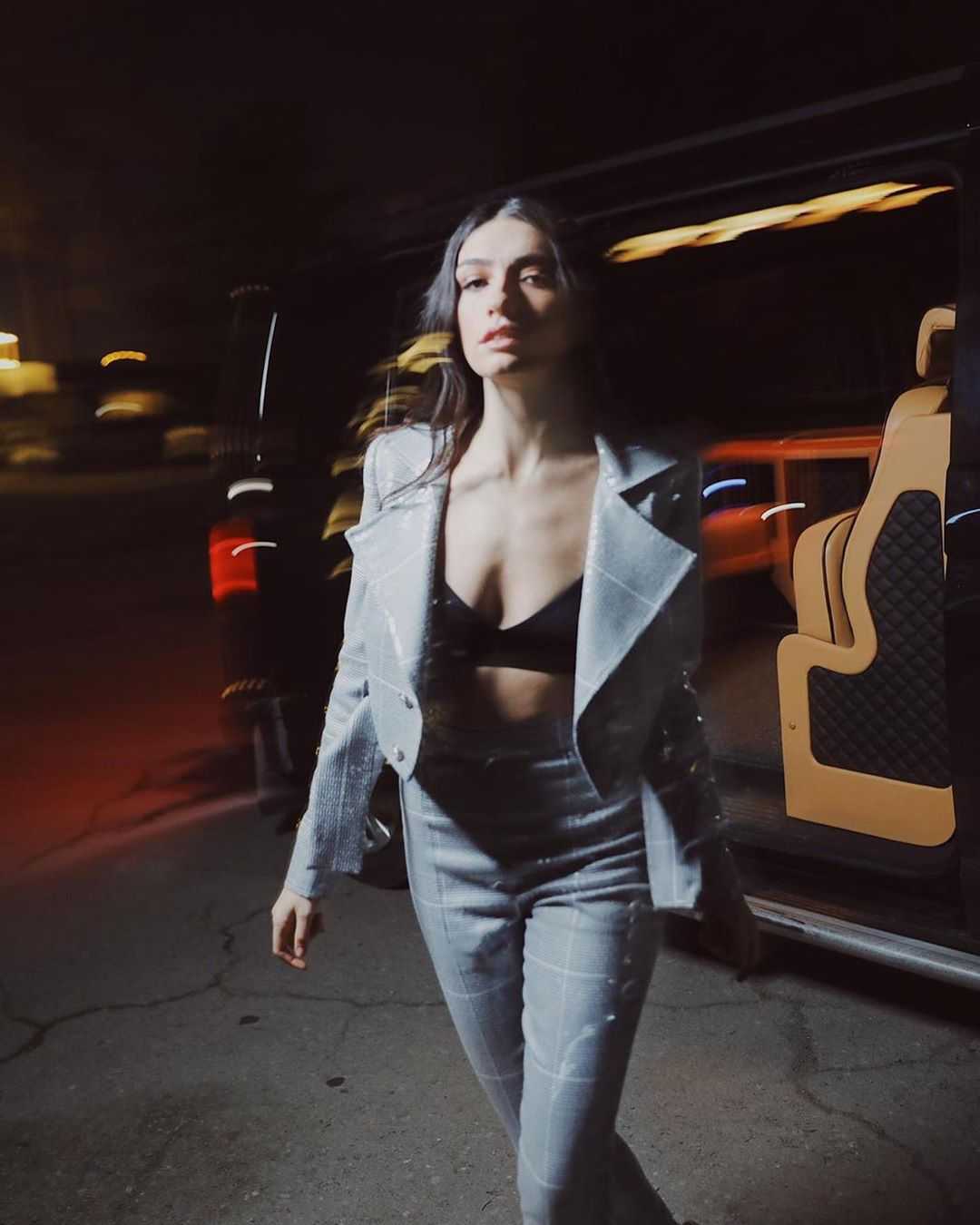 Hazar Ergüçlü Picture Will Leave You Flabbergasted By Her Hot Magnificence ON COFFEE