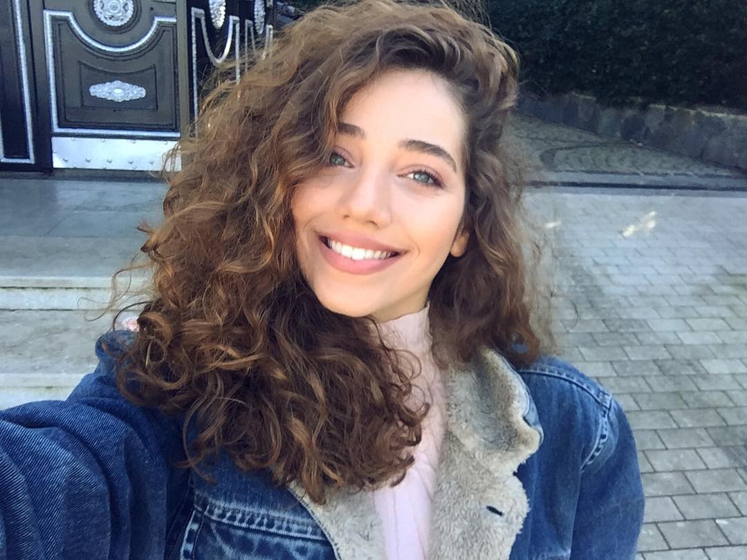 Picture of Özge Özacar